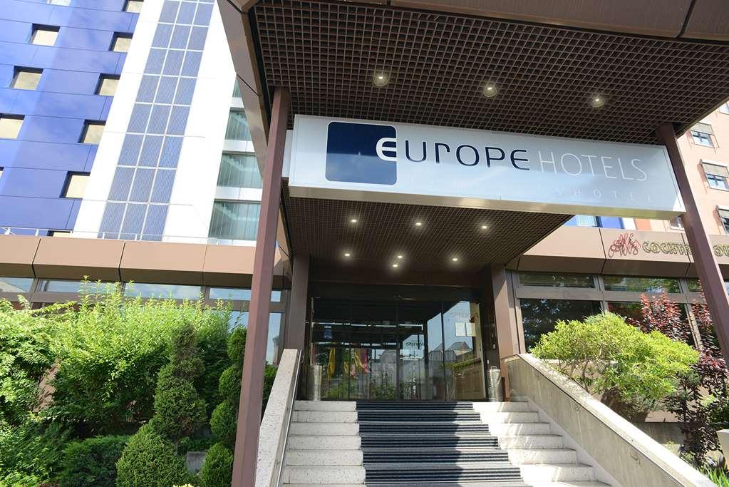 Plaza Kongresshotel Europe 4*
