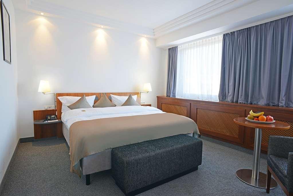 Plaza Kongresshotel Europe