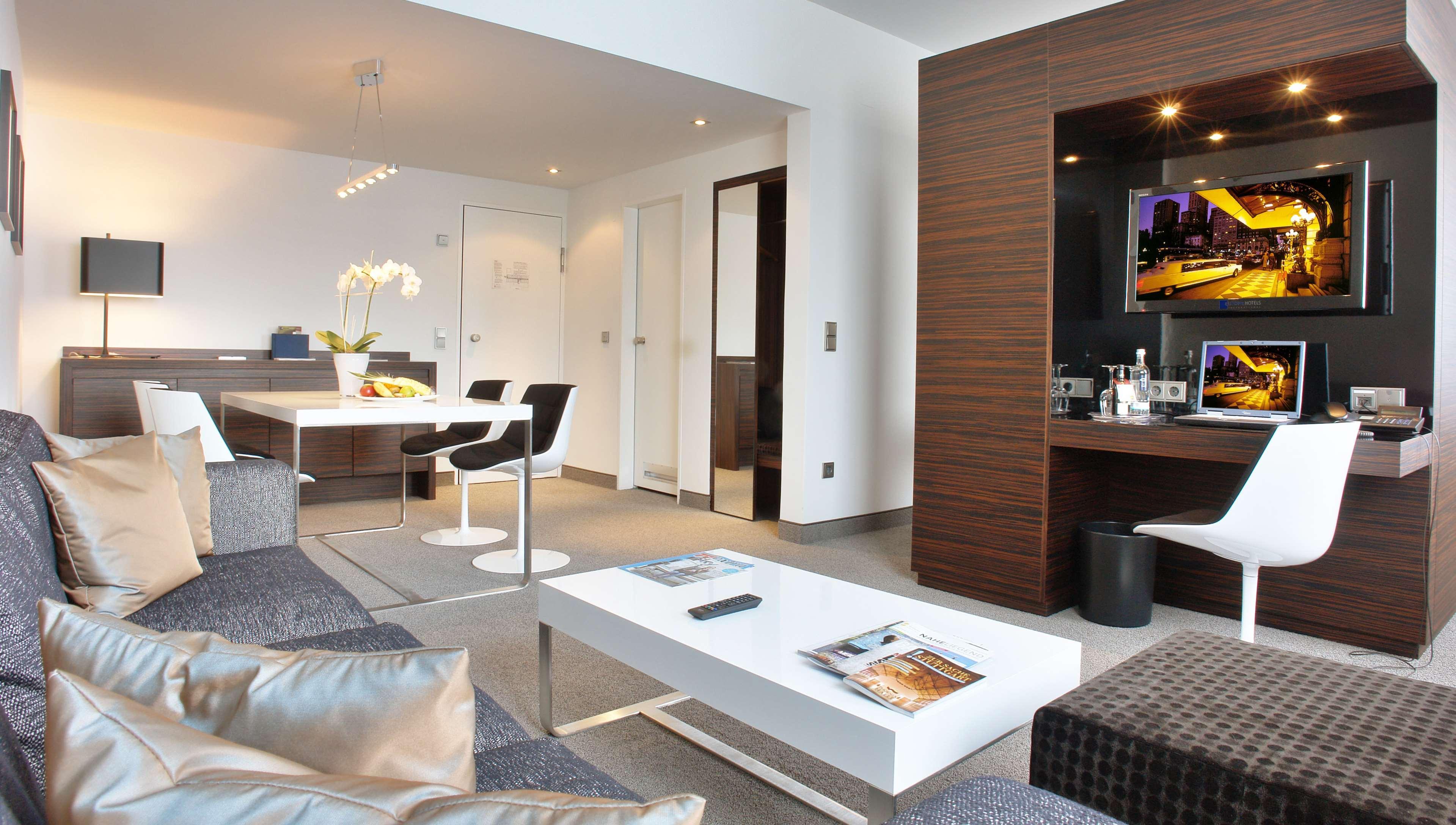 Hotel Plaza Kongresshotel Europe 4*