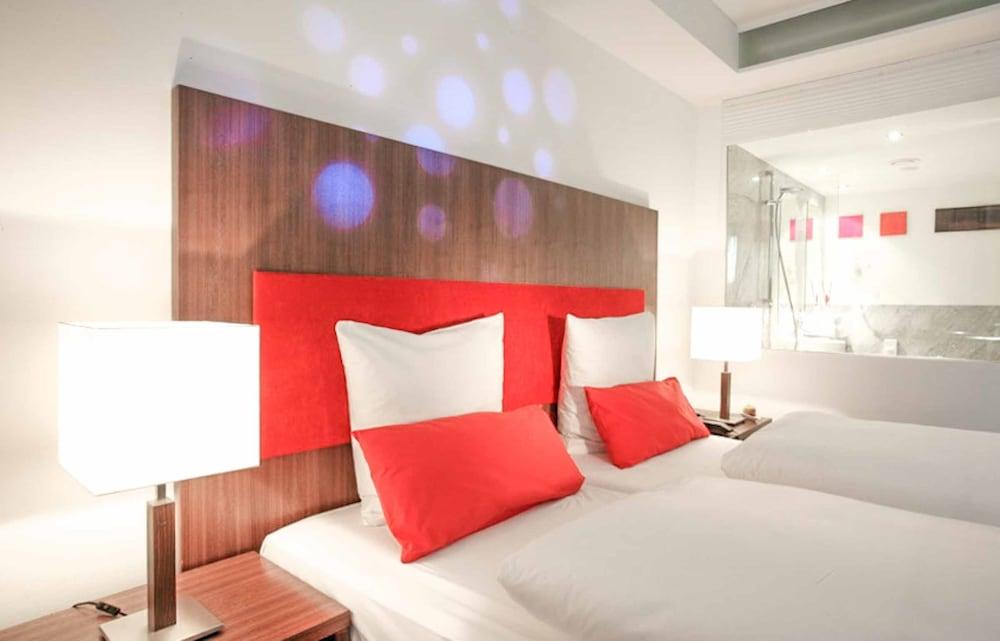 Hotel Plaza Kongresshotel Europe 4*